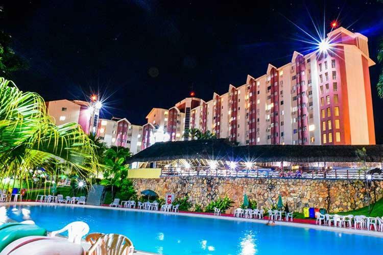 Apartamento Hotel Caldas Novas Buitenkant foto